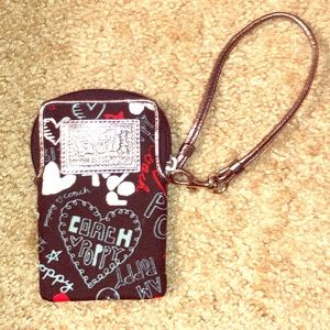 COACH Poppy wristlet 6” L x 3.5” W, like new